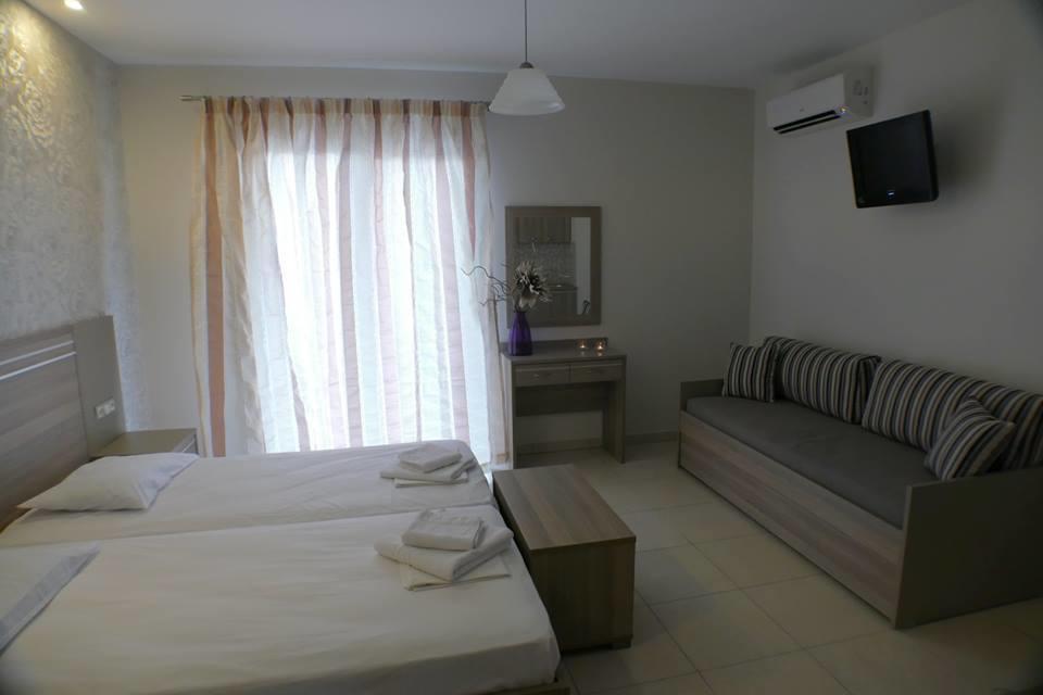 Paralía Adonis Apartments חדר תמונה