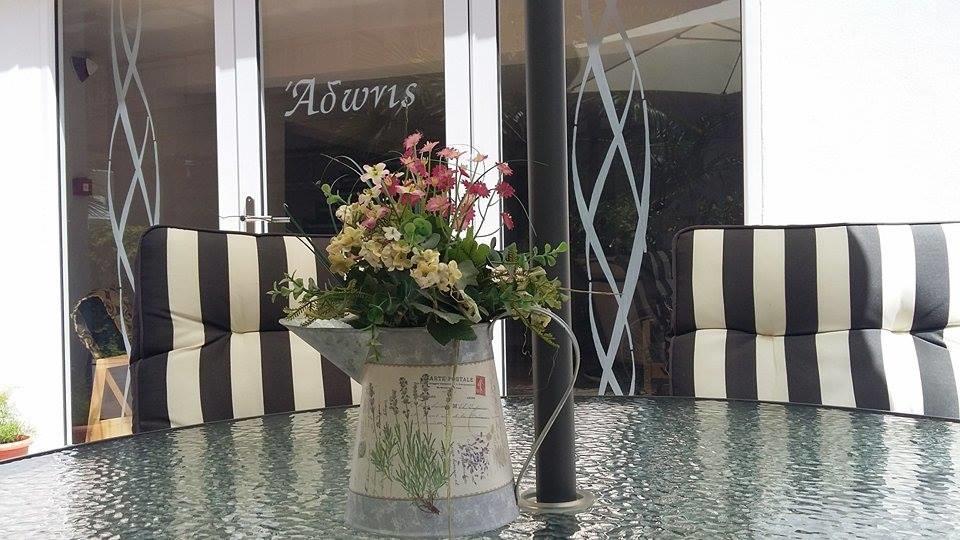 Paralía Adonis Apartments מראה חיצוני תמונה